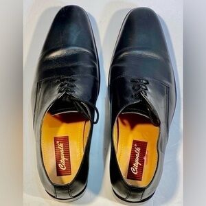 MEN’S CITYWALK BLACK SHOES SIZE 42 (81/2 US EQUIVALENT)